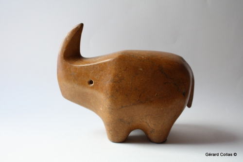 rhinoceros,collas,sculpture,pierre
